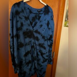 Torrid blue and black tie dye cardigan